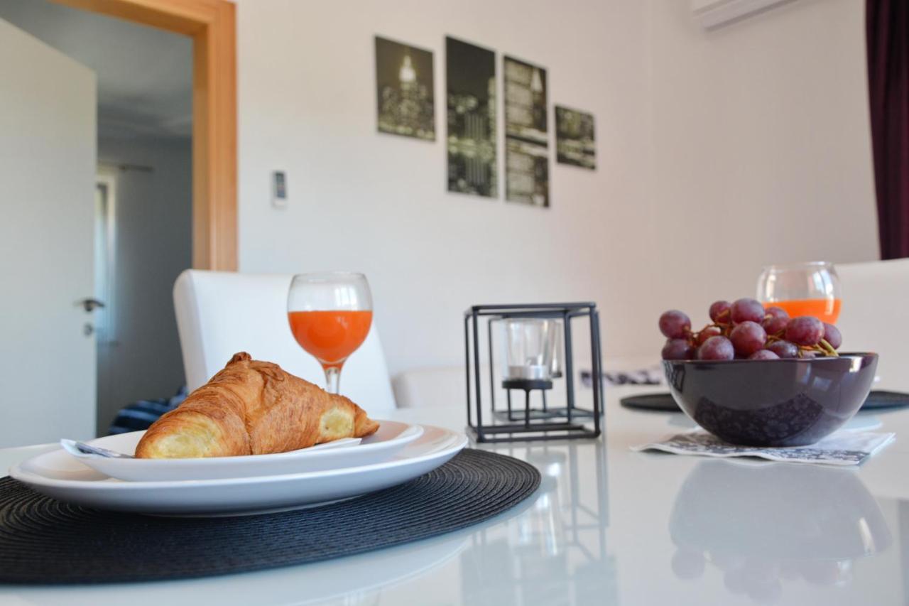 Apartmani Emili Сукошан Екстер'єр фото