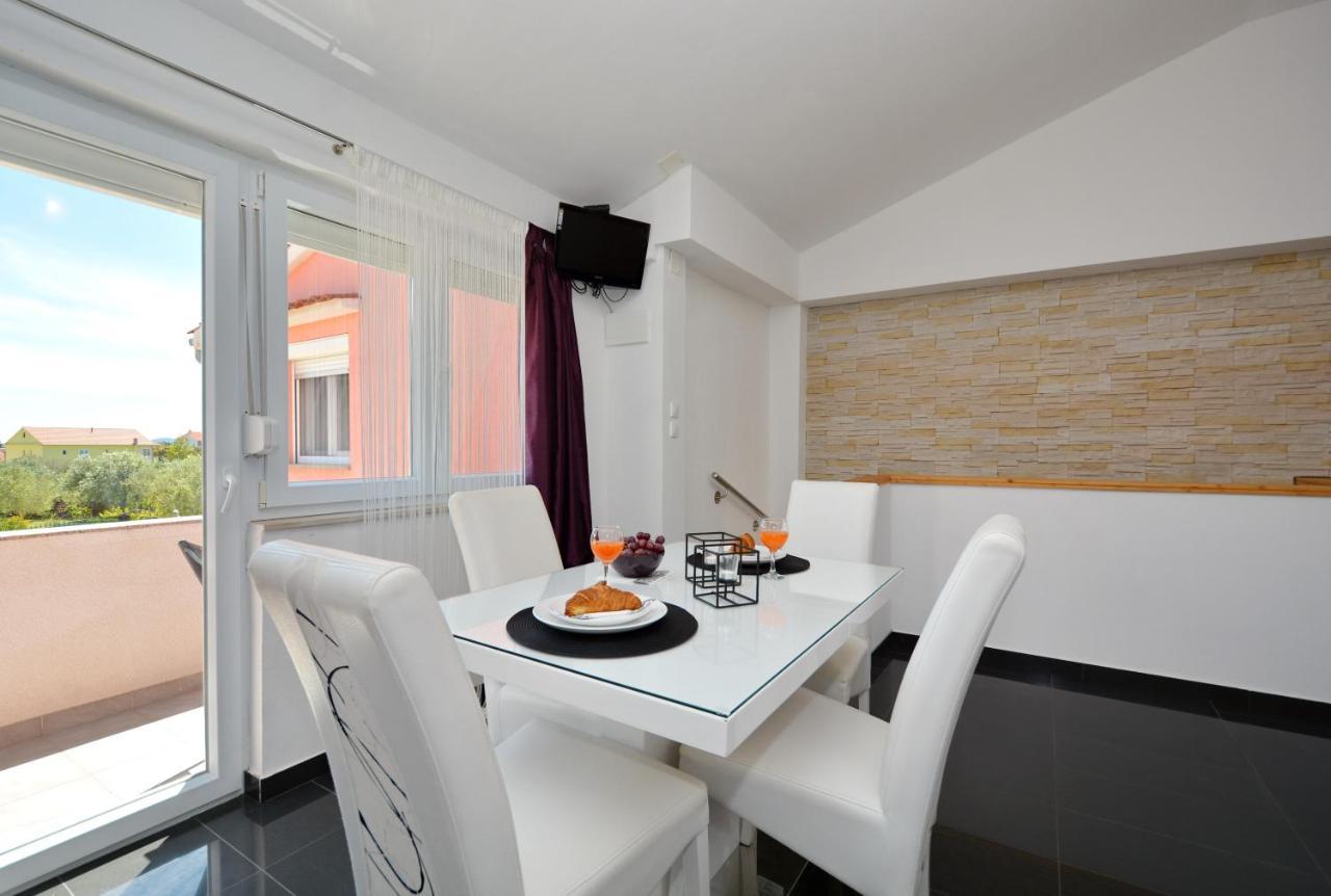 Apartmani Emili Сукошан Екстер'єр фото